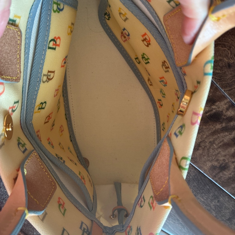 Honey and Burke canvas print purse - Picture 5 of 5